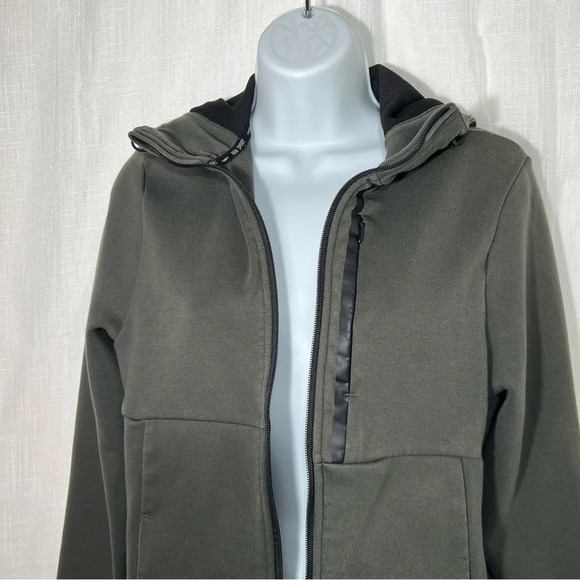 H&M Athletic Zip Up Track Jacket - Picture 3 of 9